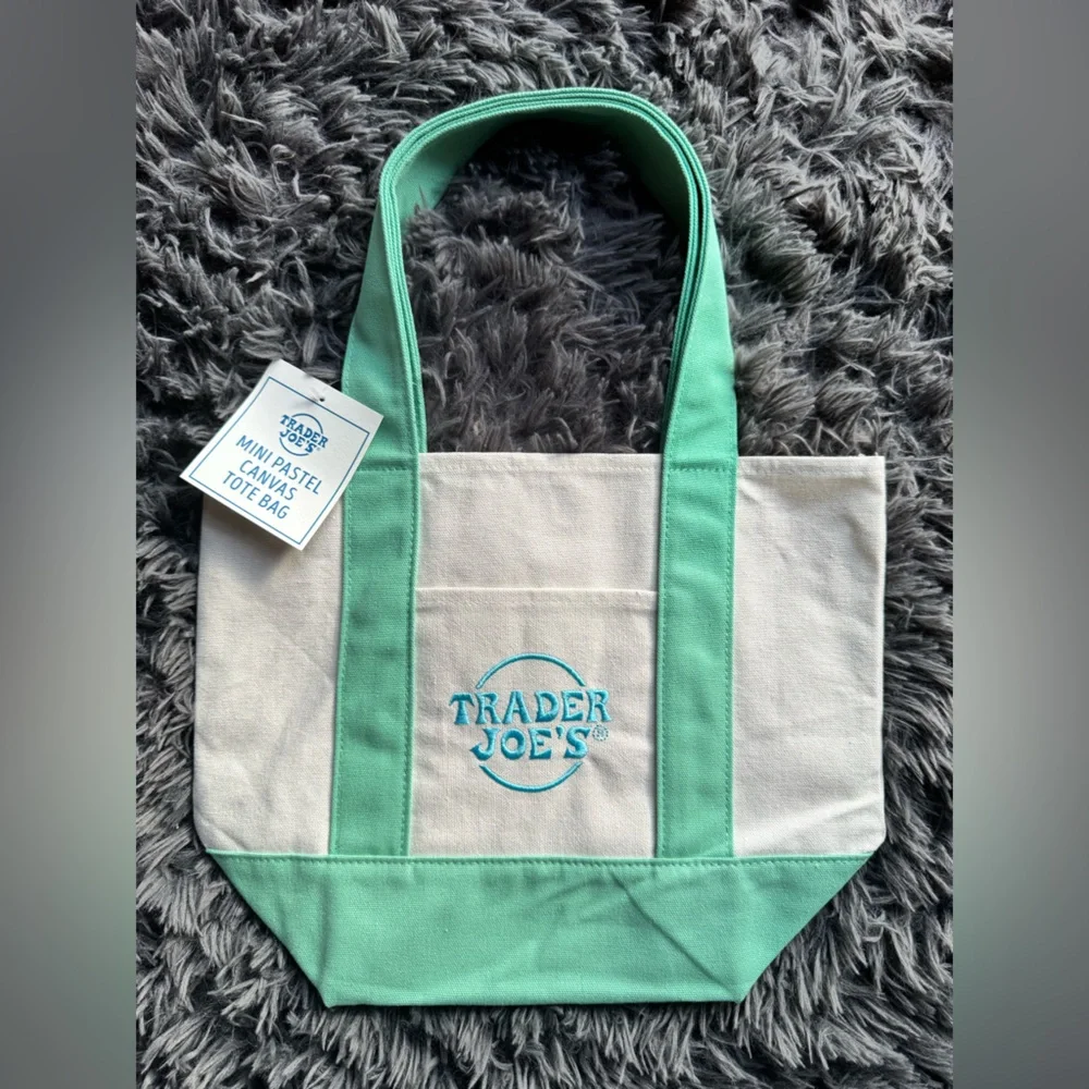 Trader joes Pastel green mini Tote Bag - Picture 2 of 2